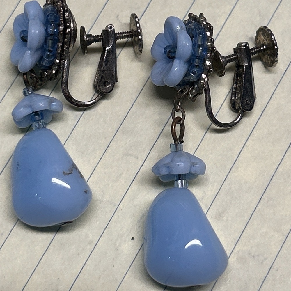 Vintage Marian Haskell Blue Floral Earrings - Picture 2 of 5